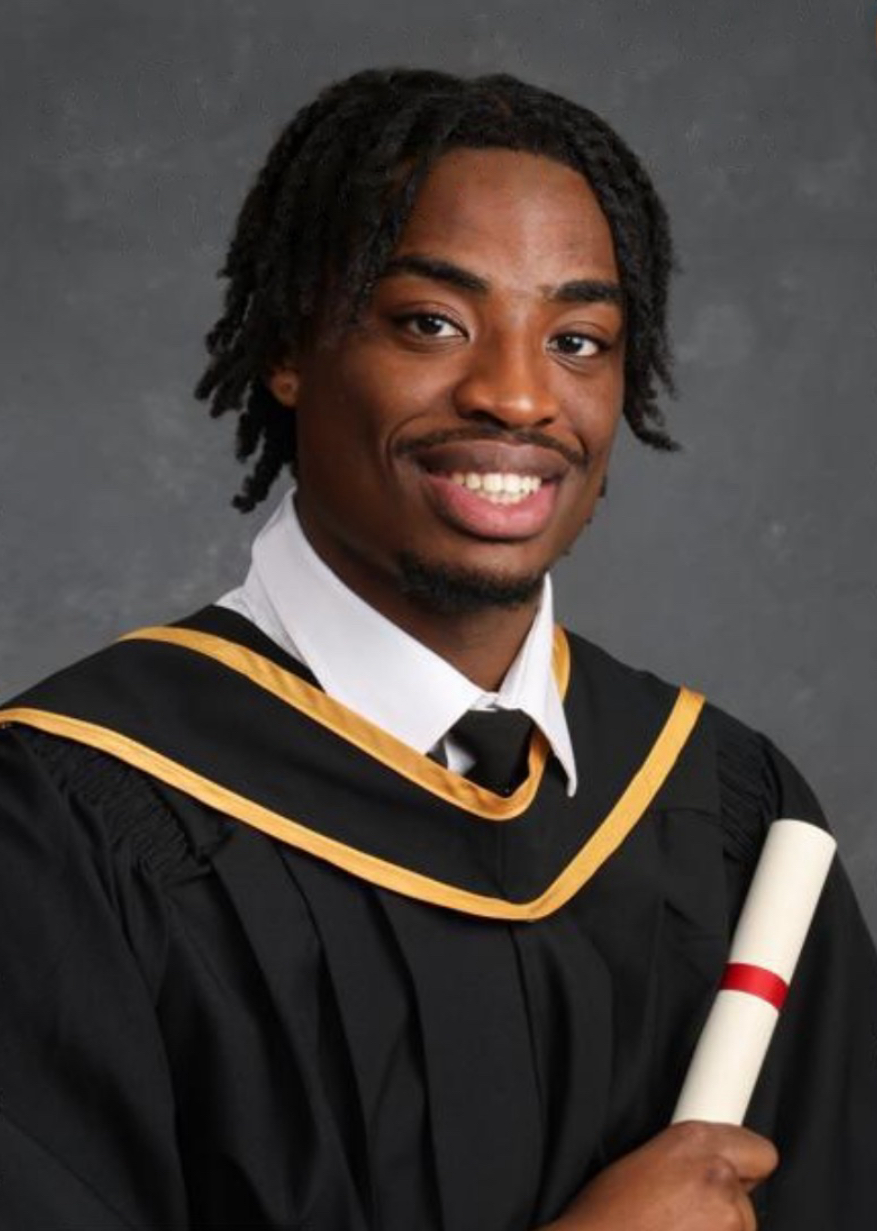 Muyi Headshot